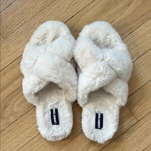 Lands' End Fluffy Cream Slide Slippers